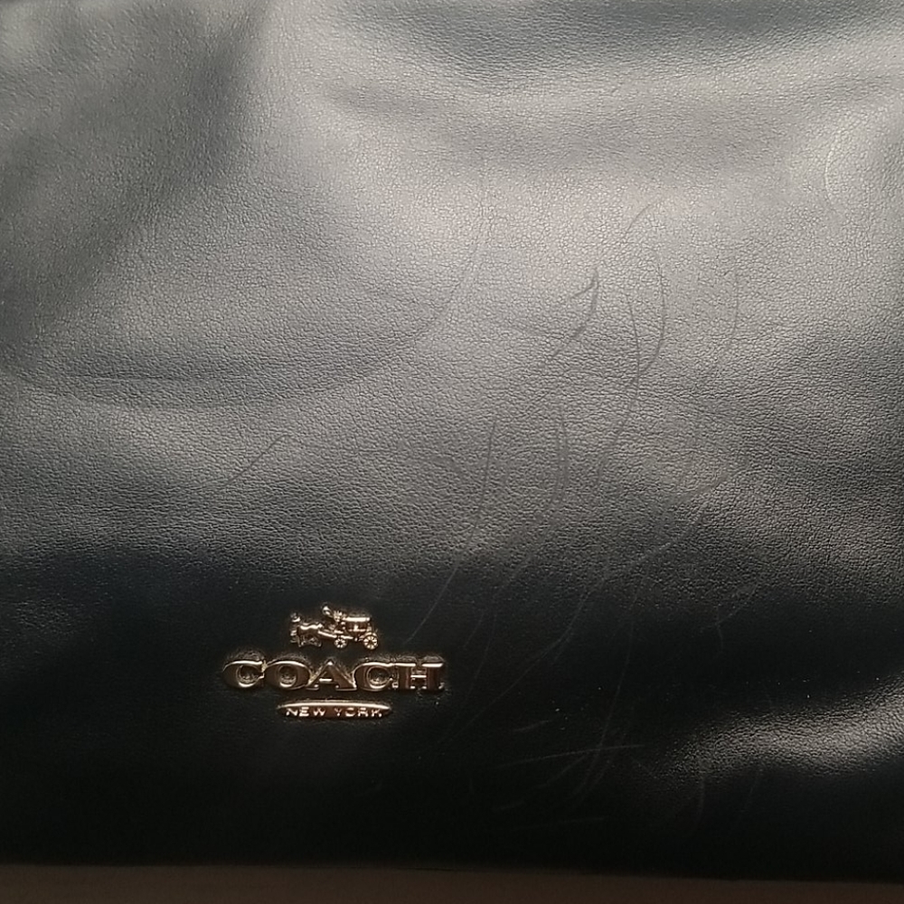 Coach crossbody - Picture 3 of 3
